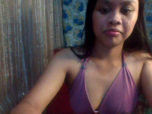 Live sex webcam photo for LizPrettyASia #271633839