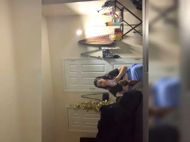 Live sex webcam photo for Italya1966 #271633407