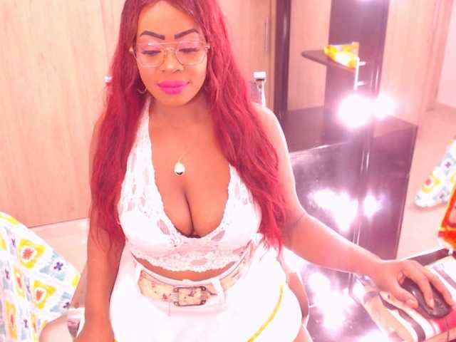 Live sex webcam photo for LizaDouson #271629920