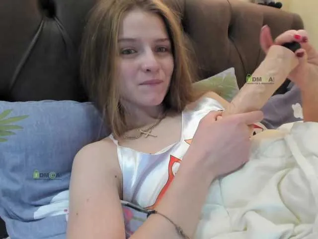 Live sex webcam photo for -Melissa- #271628859