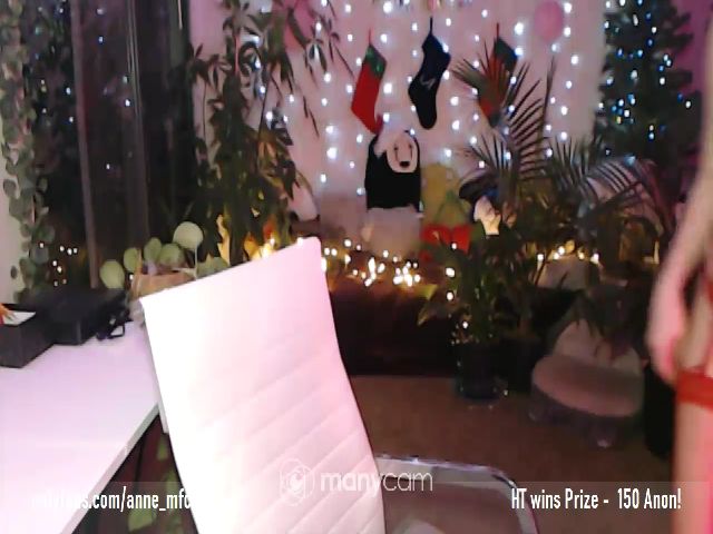 Live sex webcam photo for Anne_mfc #271634126