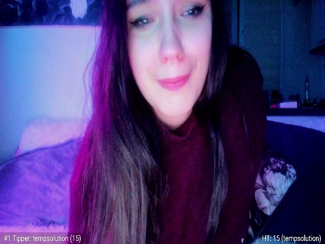 Live sex webcam photo for YumiBelle #271642946