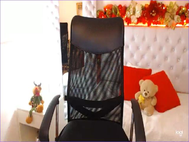 Live sex webcam photo for Antonella_lpz #271641625