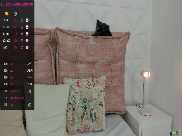 Live sex webcam photo for Kendry_ #271642836