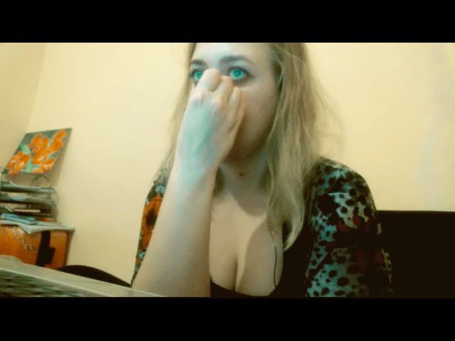 Live sex webcam photo for GoddessNika #271639021