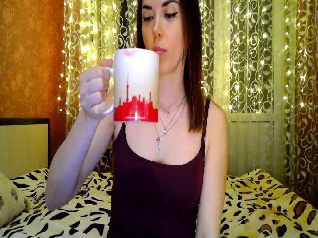 Live sex webcam photo for AliceSurprise #271644310