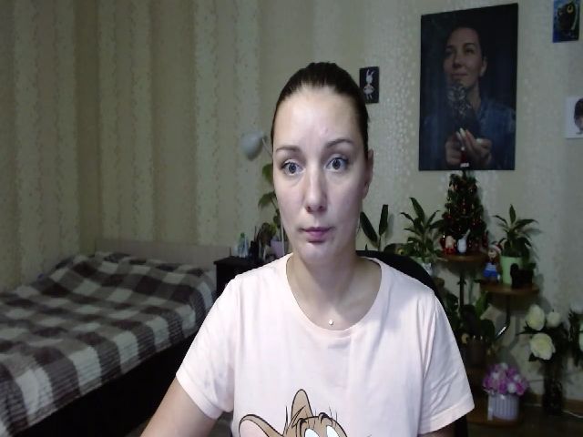 Live sex webcam photo for Emi_lywild #271637936