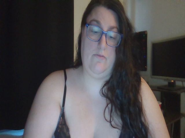 Live sex webcam photo for metalchick420 #271643159