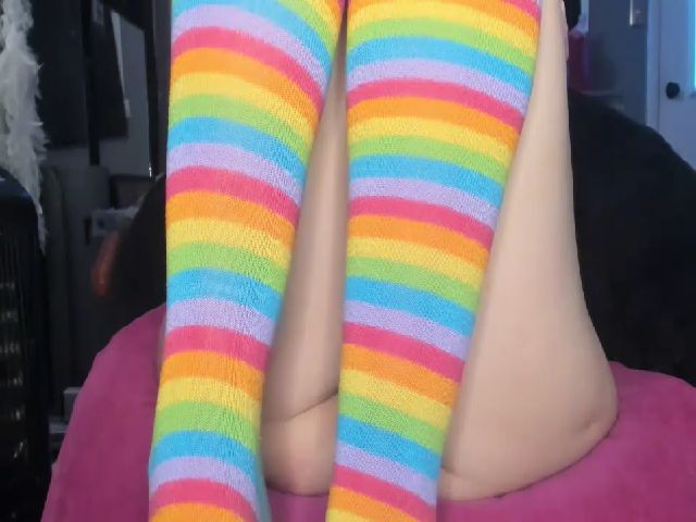 Live sex webcam photo for KinkyKortney #271637764