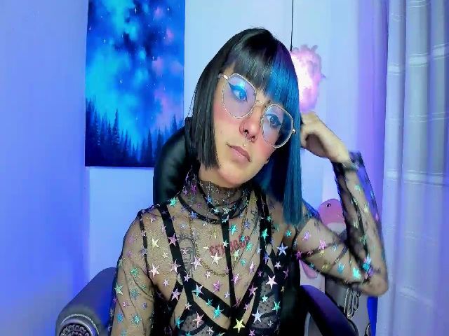 Live sex webcam photo for Angelsiinner #271638351