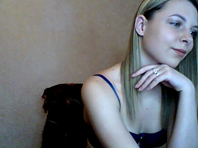 Live sex webcam photo for BreeAngel #271635898