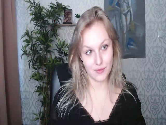 Live sex webcam photo for Dorina_xX #271637876