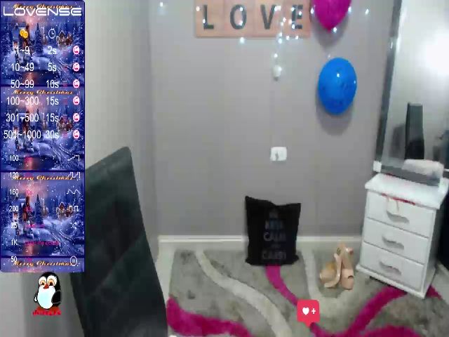 Live sex webcam photo for Pearlwhite0 #271643875