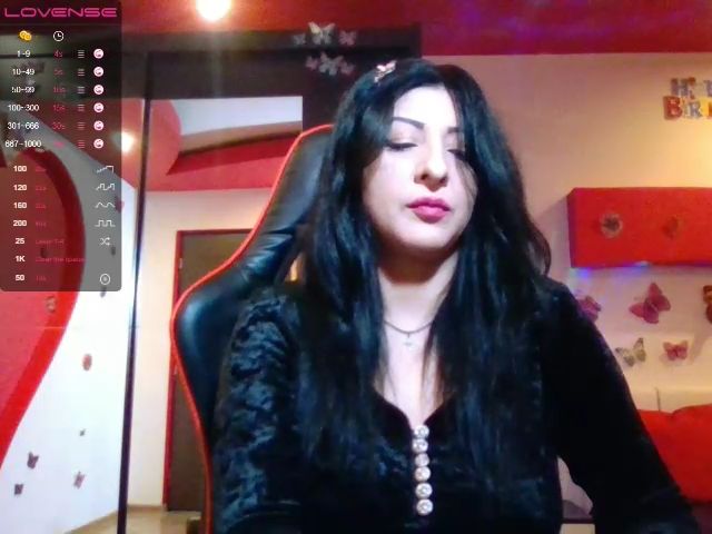 Live sex webcam photo for Joanna4you_ #271641920