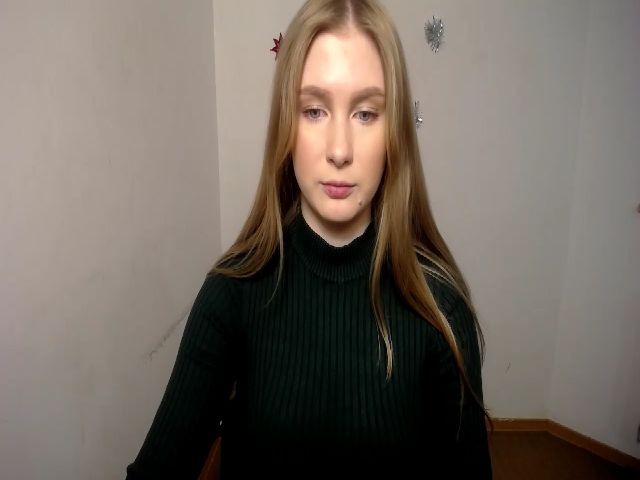 Live sex webcam photo for RomaFord_ #271644234