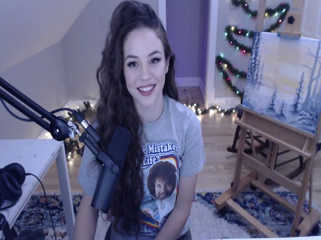 Live sex webcam photo for Sophelia #271632489