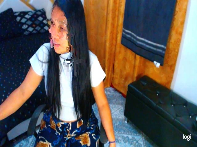 Live sex webcam photo for Briana_sexyx #271631451