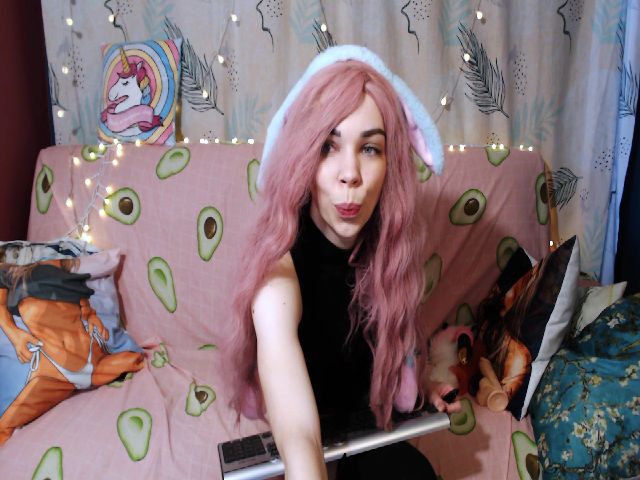 Live sex webcam photo for Lolly_Goddess #271635590