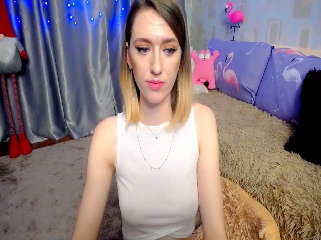 Live sex webcam photo for MissLayla4u #271638899