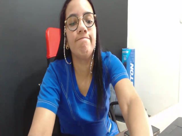 Live sex webcam photo for A_nastasia #271637858