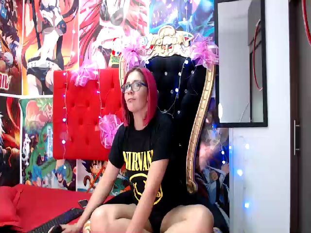 Live sex webcam photo for alice_hot02 #271637973