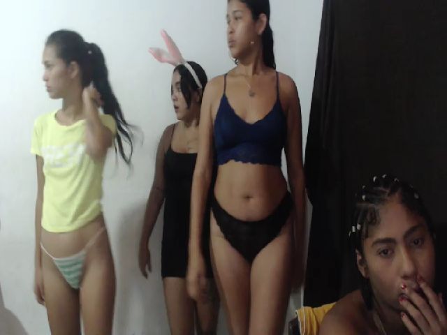 Live sex webcam photo for skinny_girl01 #271638684