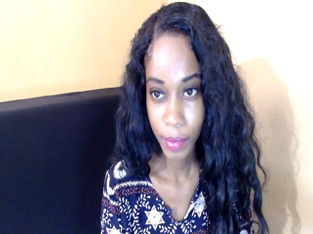 Live sex webcam photo for Enchantriss #271639602