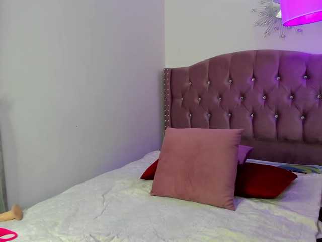 Live sex webcam photo for celestesweet1 #271630180