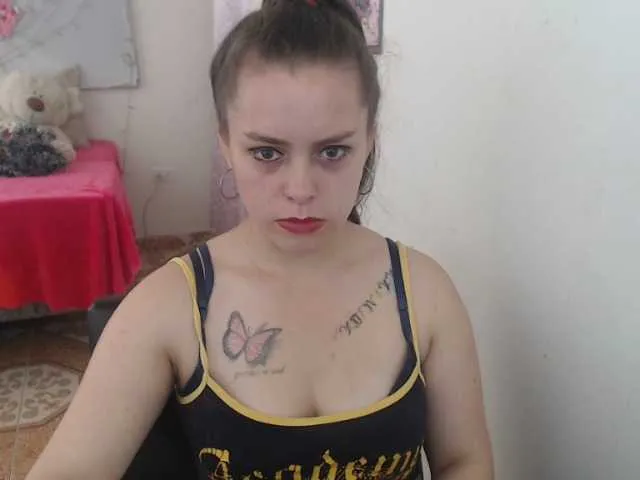 Live sex webcam photo for loren-baby #271641783