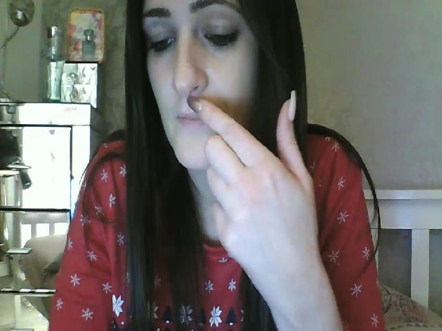 Live sex webcam photo for Sincerelyme3 #271642778