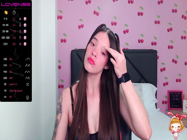 Live sex webcam photo for Zoe69__xx #271643705