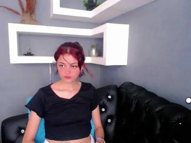 Live sex webcam photo for anne-white #271636640
