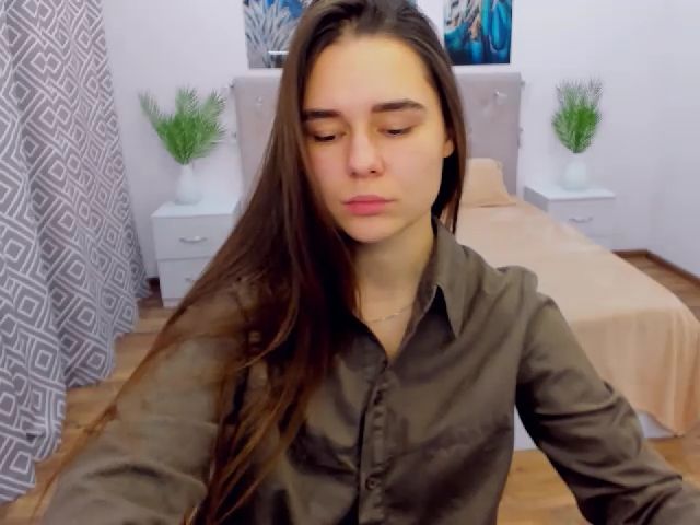 Live sex webcam photo for BellaGraceful #271635910