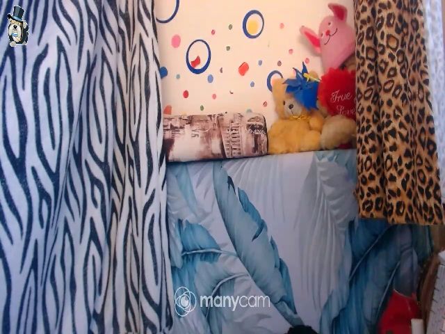 Live sex webcam photo for Little_muffin #271637395