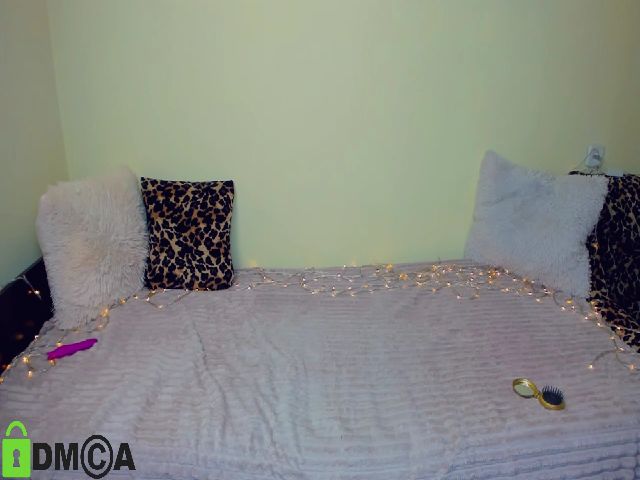 Live sex webcam photo for ColdHarlie #271639308