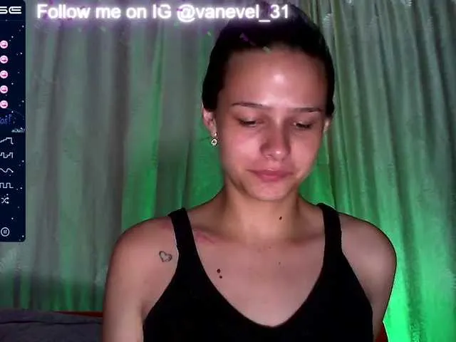 Live sex webcam photo for Limdacam #271633764