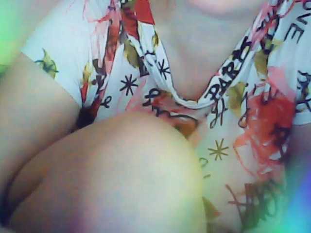 Live sex webcam photo for XMomentX1 #271636729