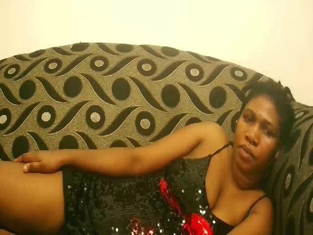Live sex webcam photo for AfroDarkBabe #271643886