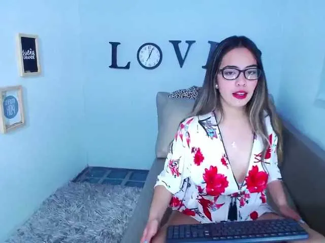 Live sex webcam photo for elimar-sun #271629940