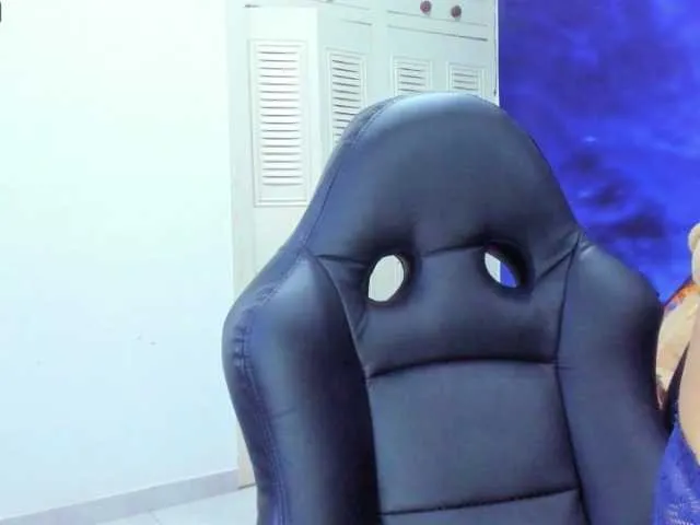 Live sex webcam photo for marenx #271630232