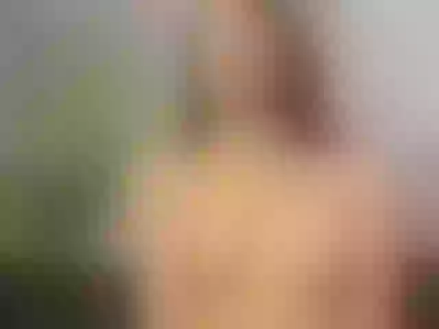 Live sex webcam photo for EllaThorne #271640119