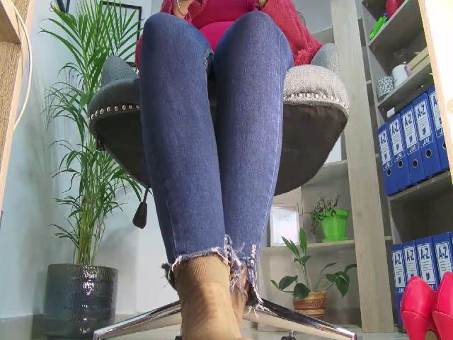 Live sex webcam photo for Angeelica22 #271644689
