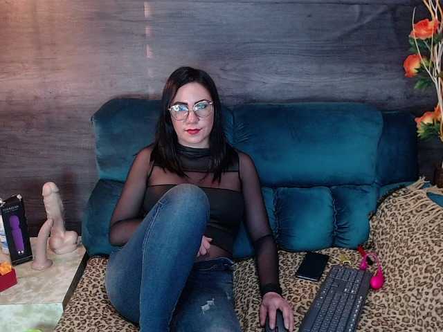 Live sex webcam photo for hana-sensual #271640930