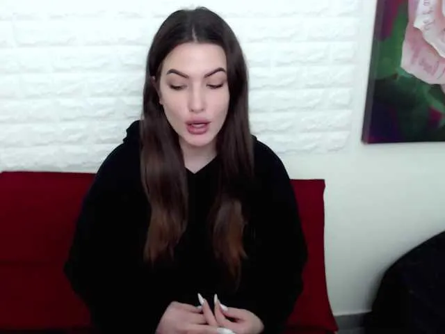 Live sex webcam photo for EmmaDD #271636963