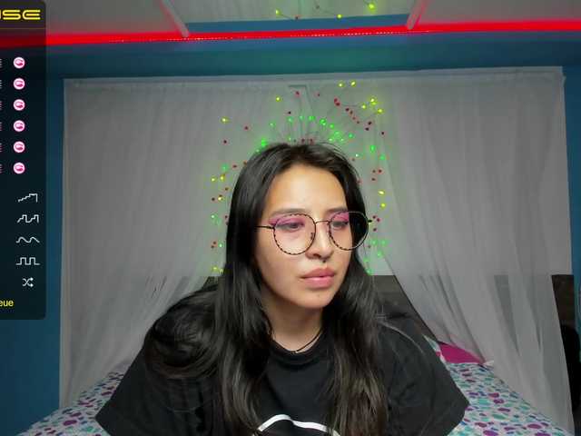 Live sex webcam photo for sarita-print #271633318