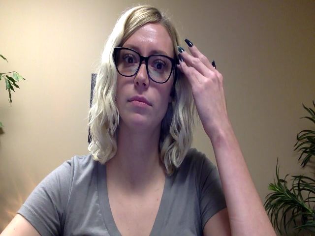 Live sex webcam photo for KendraK_badd #271639245