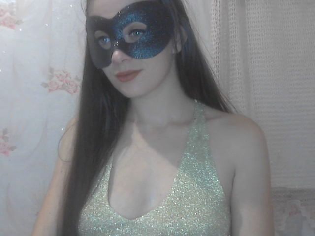 Live sex webcam photo for Karamiell #271631039