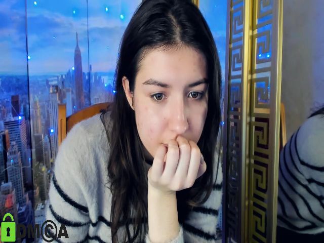 Live sex webcam photo for Merreditt #271637832