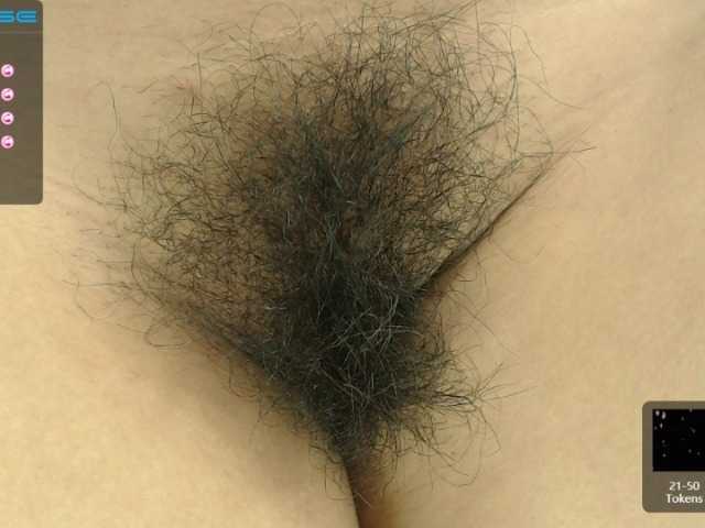 Live sex webcam photo for SweetBarbie #271645412