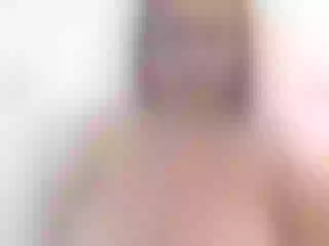 Live sex webcam photo for AndreinaGomez #271657617